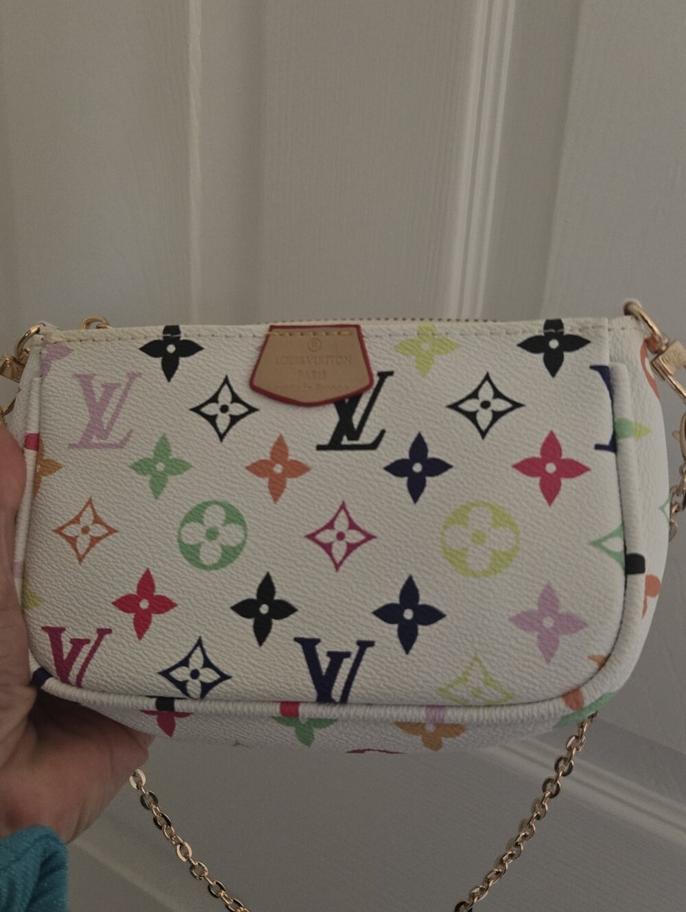 NW/OT! BEAUTIFUL MINI POUCHETTE SHOULDER BAG WITH DETACHABLE GOLD CHAIN STRAP